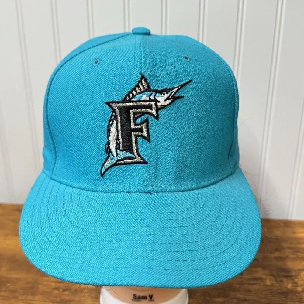 Vintage New Era 5950 Florida Marlins Hat Sz 7 1/4 100% Wool Diamond Pro Model